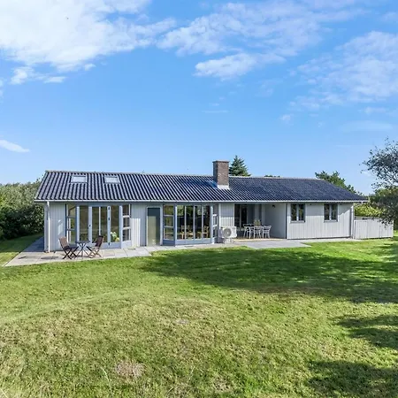 Skoge - 900m From The Sea By Interhome Lakolk